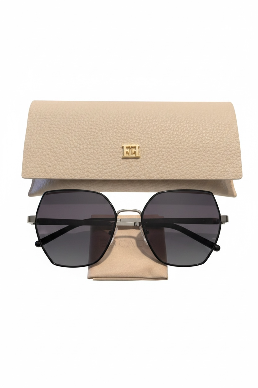 ESCADA Référence SESF53 COL 0301 lunette de soleil www.207avenue.fr